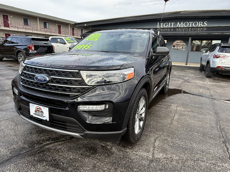 2020 Ford Explorer XLT  