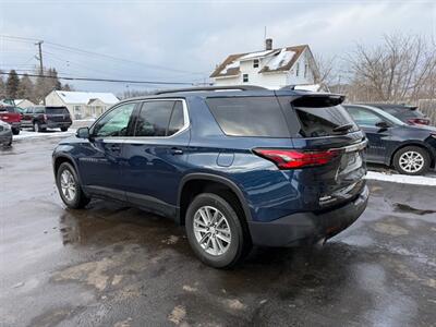 2023 Chevrolet Traverse LT - Photo 4 - Elkhart, IN 46514