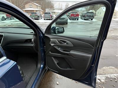 2023 Chevrolet Traverse LT - Photo 22 - Elkhart, IN 46514