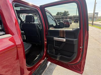 2015 Ford F-150 XLT   - Photo 15 - Elkhart, IN 46514