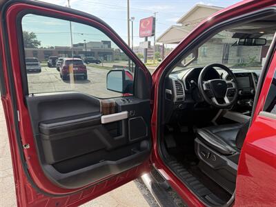 2015 Ford F-150 XLT   - Photo 11 - Elkhart, IN 46514