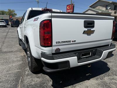 2017 Chevrolet Colorado Z71   - Photo 12 - Elkhart, IN 46514