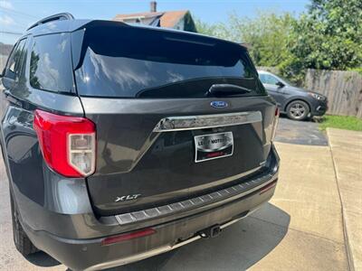 2020 Ford Explorer XLT   - Photo 8 - Elkhart, IN 46514