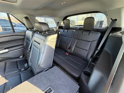 2021 Ford Explorer XLT   - Photo 13 - Elkhart, IN 46514