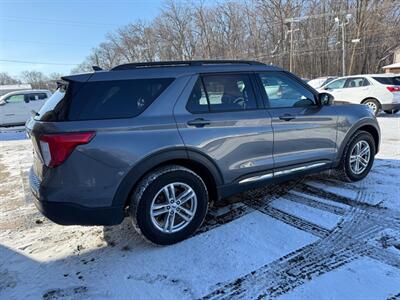 2021 Ford Explorer XLT   - Photo 6 - Elkhart, IN 46514