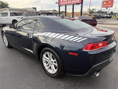 2015 Chevrolet Camaro LS - Photo 4 - Elkhart, IN 46514