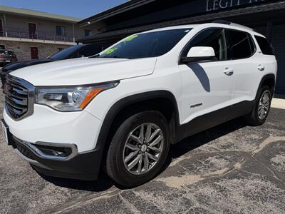2017 GMC Acadia SLE-2   - Photo 2 - Elkhart, IN 46514