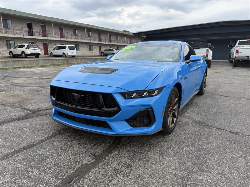 2024 Ford Mustang GT Premium  