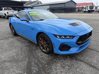 2024 Ford Mustang GT Premium   - Photo 9 - Elkhart, IN 46514