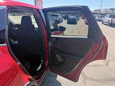 2023 Ford Escape Active   - Photo 15 - Elkhart, IN 46514