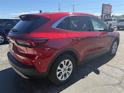 2023 Ford Escape Active   - Photo 7 - Elkhart, IN 46514