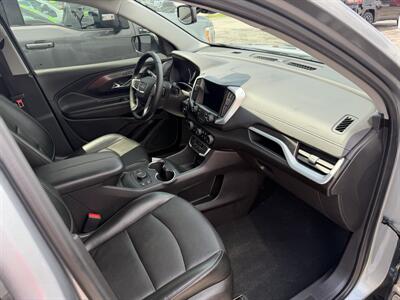 2023 GMC Terrain SLT   - Photo 22 - Elkhart, IN 46514