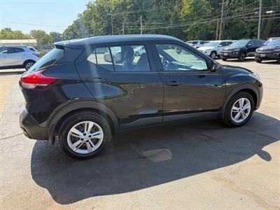 2019 Nissan Kicks S   - Photo 5 - Elkhart, IN 46514