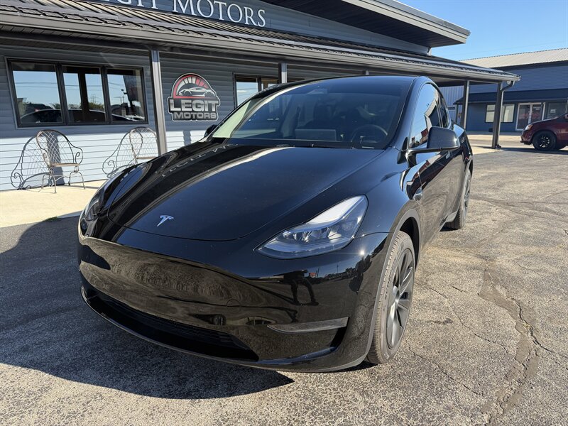 2025 Tesla Model Y Long Range  