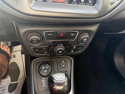 2018 Jeep Compass TRAILHAWK   - Photo 21 - Elkhart, IN 46514