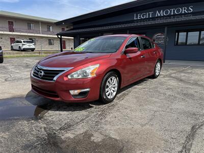 2014 Nissan Altima 2.5   - Photo 1 - Elkhart, IN 46514