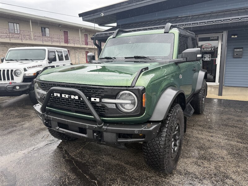 2022 Ford Bronco Wildtrak Advanced   - Photo 1 - Elkhart, IN 46514
