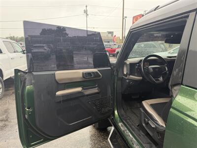 2022 Ford Bronco Wildtrak Advanced   - Photo 11 - Elkhart, IN 46514