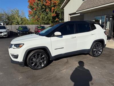 2019 Jeep Compass LIMITED   - Photo 2 - Elkhart, IN 46514