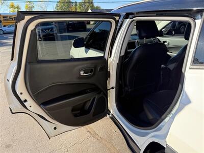 2019 Jeep Compass LIMITED   - Photo 10 - Elkhart, IN 46514