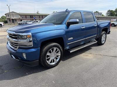 2017 Chevrolet Silverado 1500 High Country   - Photo 2 - Elkhart, IN 46514