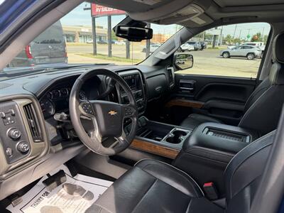 2017 Chevrolet Silverado 1500 High Country   - Photo 12 - Elkhart, IN 46514