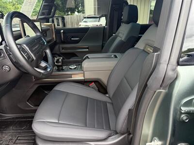 2024 GMC HUMMER EV 3X   - Photo 17 - Elkhart, IN 46514