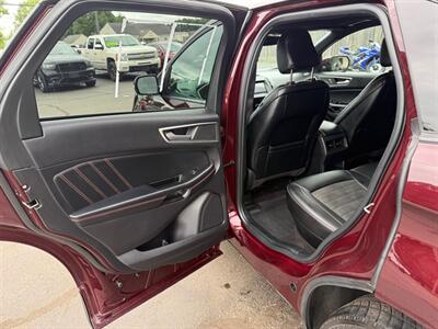 2020 Ford Edge SEL   - Photo 10 - Elkhart, IN 46514