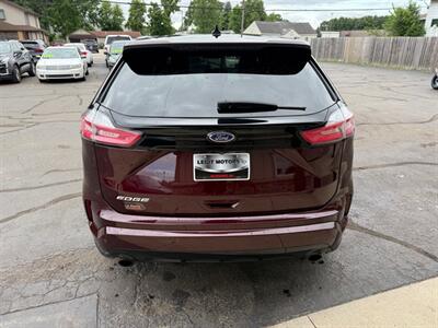 2020 Ford Edge SEL   - Photo 4 - Elkhart, IN 46514