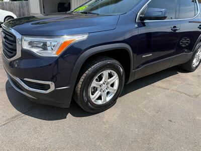2017 GMC Acadia SLE   - Photo 5 - Elkhart, IN 46514
