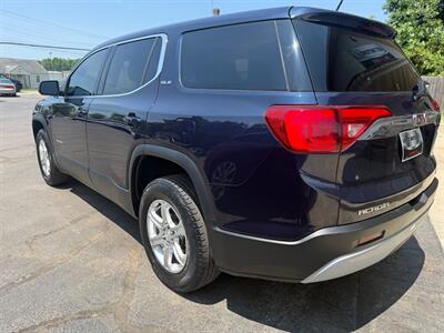 2017 GMC Acadia SLE   - Photo 7 - Elkhart, IN 46514