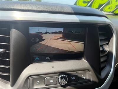 2017 GMC Acadia SLE   - Photo 27 - Elkhart, IN 46514