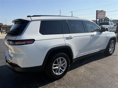2021 Jeep Grand Cherokee L Laredo - Photo 7 - Elkhart, IN 46514