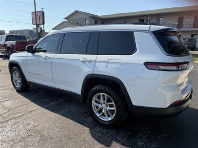 2021 Jeep Grand Cherokee L Laredo - Photo 5 - Elkhart, IN 46514