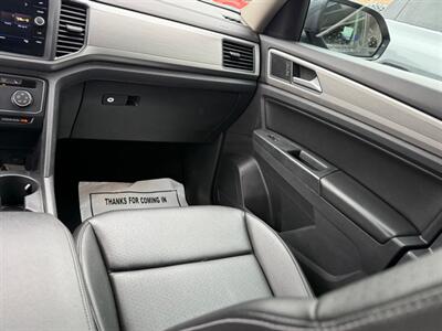2018 Volkswagen Atlas SE   - Photo 21 - Elkhart, IN 46514