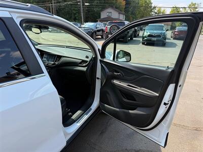 2018 Buick Encore PREFERRED   - Photo 16 - Elkhart, IN 46514
