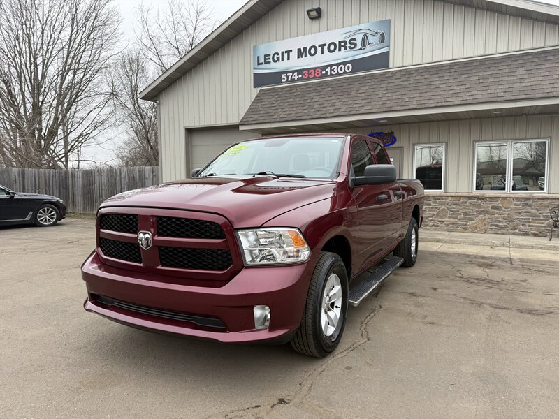 2018 RAM 1500 Tradesman   - Photo 1 - Elkhart, IN 46514