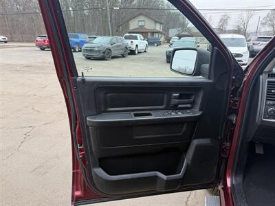 2018 RAM 1500 Tradesman   - Photo 12 - Elkhart, IN 46514