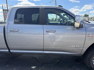 2024 RAM 2500 Laramie - Photo 8 - Elkhart, IN 46514