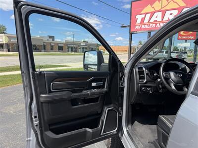 2024 RAM 2500 Laramie - Photo 11 - Elkhart, IN 46514