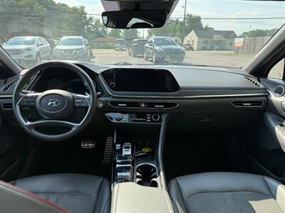 2020 Hyundai SONATA SEL PLUS   - Photo 17 - Elkhart, IN 46514
