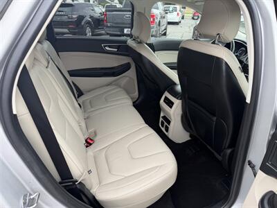 2019 Ford Edge Titanium   - Photo 14 - Elkhart, IN 46514