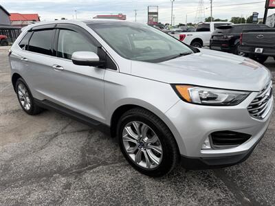 2019 Ford Edge Titanium   - Photo 8 - Elkhart, IN 46514