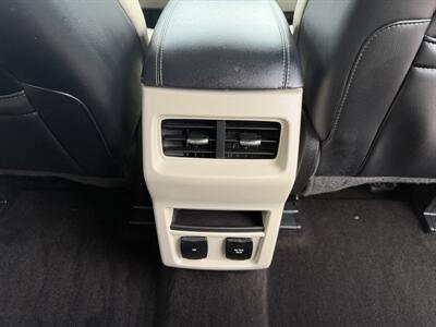 2019 Ford Edge Titanium   - Photo 15 - Elkhart, IN 46514