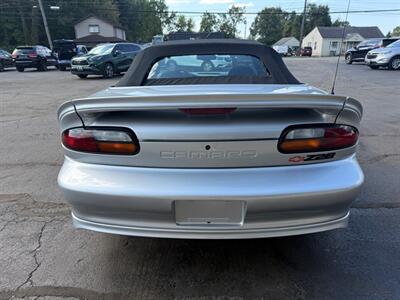 1999 Chevrolet Camaro Z28   - Photo 5 - Elkhart, IN 46514