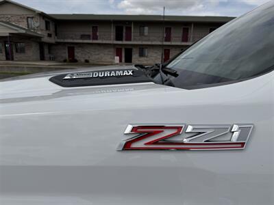 2021 Chevrolet Silverado 3500HD LT - Photo 4 - Elkhart, IN 46514