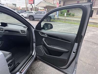 2018 Audi Q3 2.0T quattro Premium Plus - Photo 19 - Elkhart, IN 46514