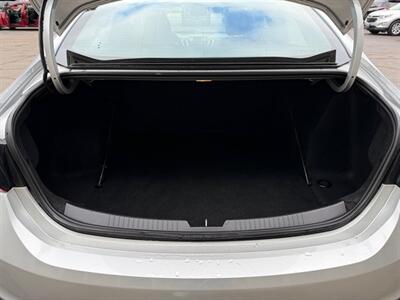 2020 Chevrolet Malibu LT   - Photo 13 - Elkhart, IN 46514