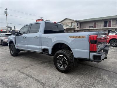 2024 Ford F-350 PLATINUM - Photo 5 - Elkhart, IN 46514