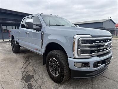 2024 Ford F-350 PLATINUM - Photo 17 - Elkhart, IN 46514